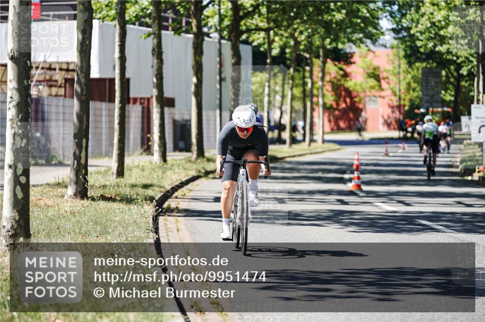 09.08.2026 - GEWOBA Citytriathlon Bremen Michael Burmester http://msf.ph/oto/9951474 09.08.2026 14:16:52 Radfahren 236, 286, 334, 339 meine-sportfotos.de