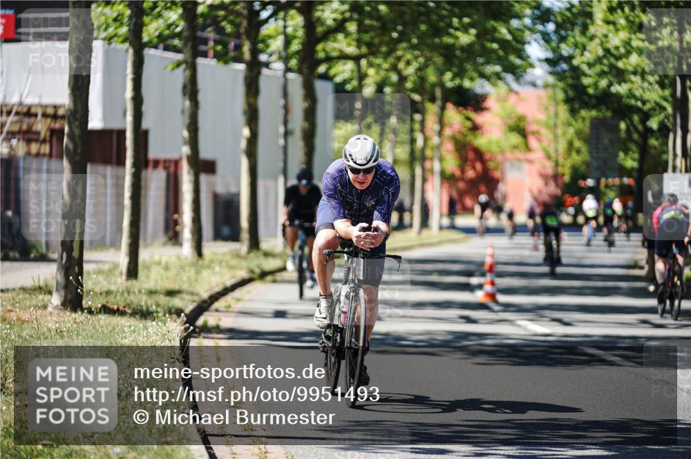 09.08.2026 - GEWOBA Citytriathlon Bremen Michael Burmester http://msf.ph/oto/9951493 09.08.2026 14:17:21 Radfahren 42, 101, 274, 395 meine-sportfotos.de