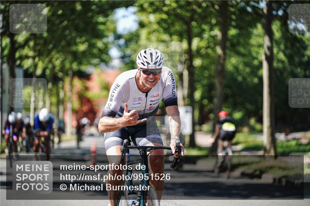 09.08.2026 - GEWOBA Citytriathlon Bremen Michael Burmester http://msf.ph/oto/9951526 09.08.2026 14:17:40 Radfahren 88, 106, 110, 193, 229, 256, 269, 274, 290, 293, 309, 316, 321, 337, 356, 378, 429, 457, 470 meine-sportfotos.de