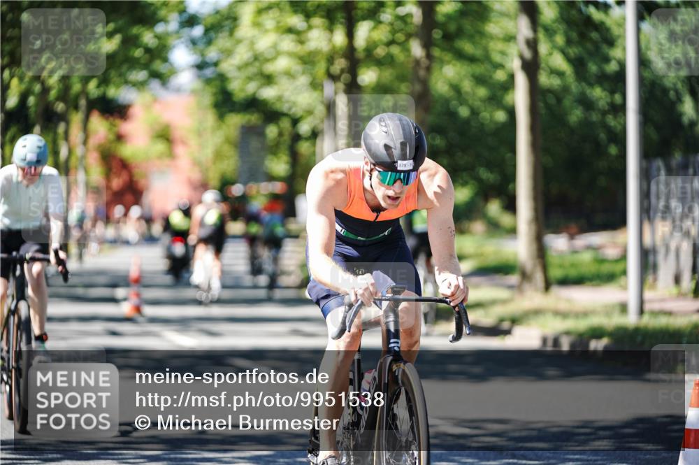 09.08.2026 - GEWOBA Citytriathlon Bremen Michael Burmester http://msf.ph/oto/9951538 09.08.2026 14:17:46 Radfahren 65, 106, 205, 229, 235, 256, 269, 290, 293, 316, 320, 336, 378, 429, 457, 470, 485 meine-sportfotos.de