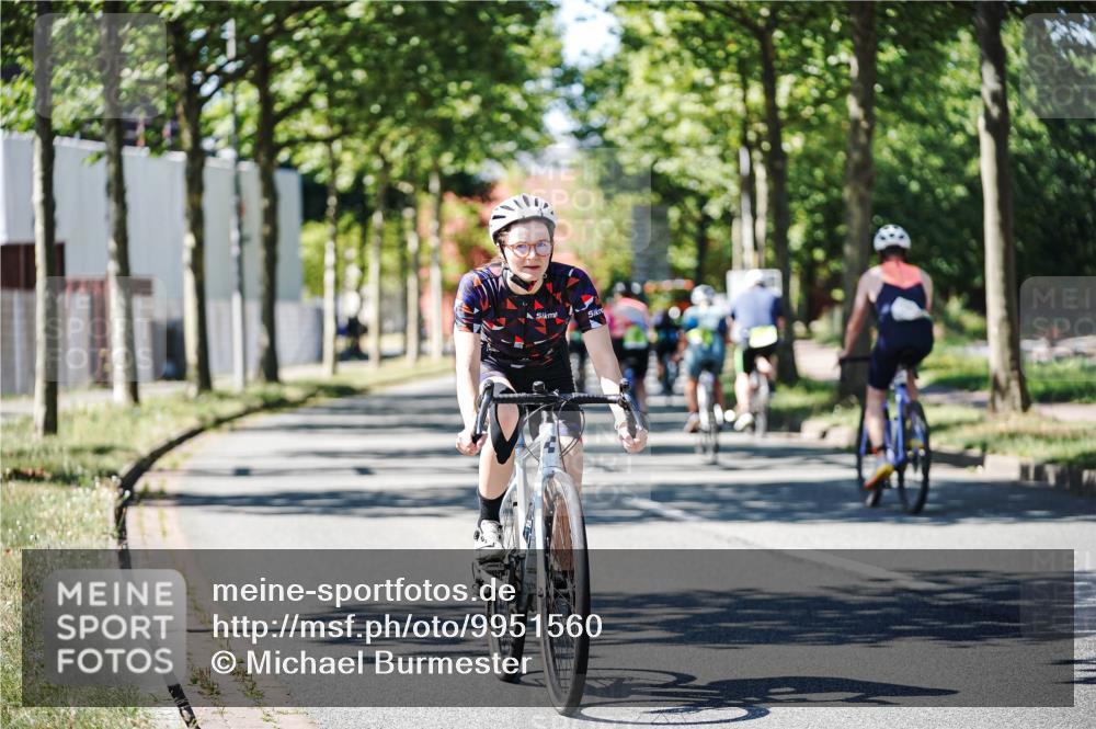 09.08.2026 - GEWOBA Citytriathlon Bremen Michael Burmester http://msf.ph/oto/9951560 09.08.2026 14:17:59 Radfahren 61, 65, 190, 205, 235, 292, 293, 305, 312, 320, 336, 343, 362, 364, 371, 378, 485 meine-sportfotos.de