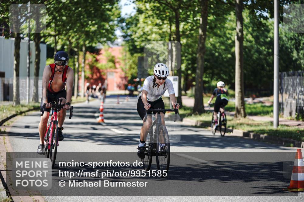 09.08.2026 - GEWOBA Citytriathlon Bremen Michael Burmester http://msf.ph/oto/9951585 09.08.2026 14:18:22 Radfahren 18, 87, 207, 213, 242, 276, 288, 307, 363, 404, 448, 453, 462, 466, 527 meine-sportfotos.de