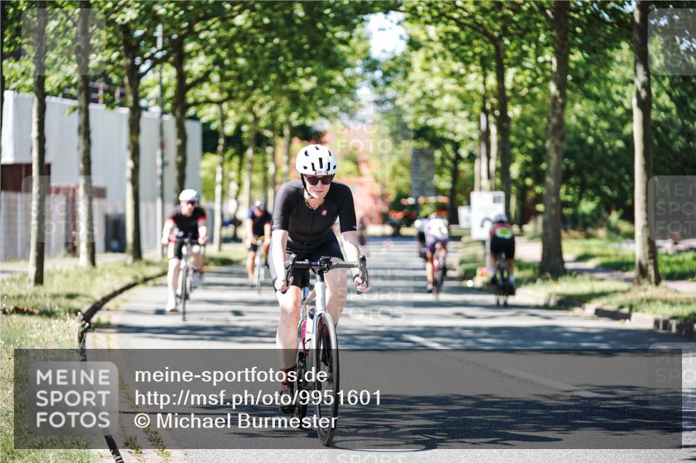 09.08.2026 - GEWOBA Citytriathlon Bremen Michael Burmester http://msf.ph/oto/9951601 09.08.2026 14:18:34 Radfahren 18, 202, 207, 213, 276, 277, 280, 307, 314, 369, 377, 385, 448 meine-sportfotos.de