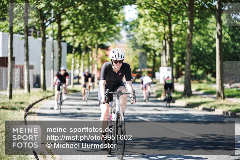 09.08.2026 - GEWOBA Citytriathlon Bremen Michael Burmester http://msf.ph/oto/9951602 09.08.2026 14:18:34 Radfahren 18, 202, 207, 213, 276, 277, 280, 307, 314, 369, 377, 385, 448 meine-sportfotos.de