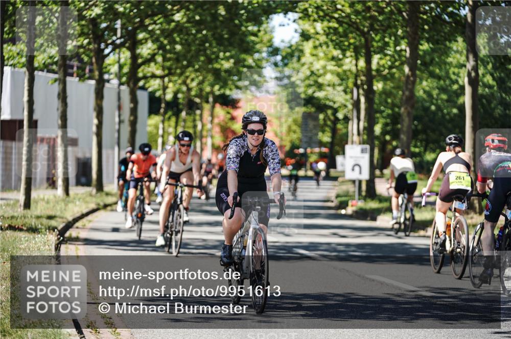 09.08.2026 - GEWOBA Citytriathlon Bremen Michael Burmester http://msf.ph/oto/9951613 09.08.2026 14:18:41 Radfahren 18, 107, 173, 202, 221, 227, 266, 277, 280, 289, 297, 307, 314, 324, 347, 352, 369, 377, 385 meine-sportfotos.de