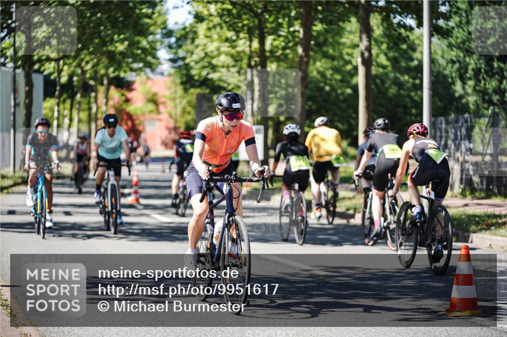 09.08.2026 - GEWOBA Citytriathlon Bremen Michael Burmester http://msf.ph/oto/9951617 09.08.2026 14:18:43 Radfahren 107, 173, 202, 210, 221, 227, 266, 277, 280, 289, 297, 314, 324, 344, 347, 352, 369, 377, 385 meine-sportfotos.de