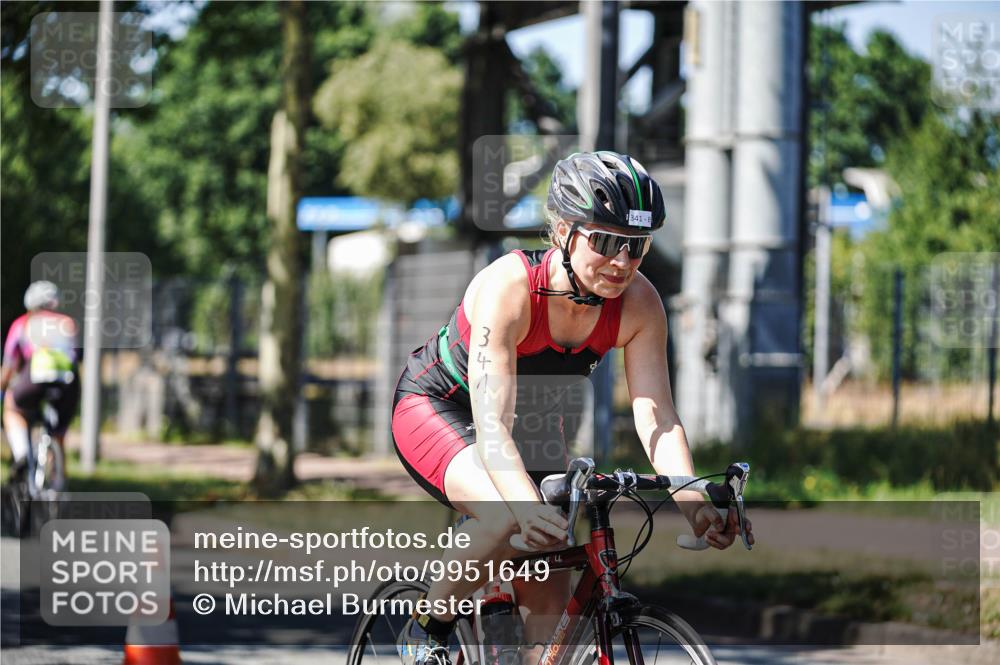 09.08.2026 - GEWOBA Citytriathlon Bremen Michael Burmester http://msf.ph/oto/9951649 09.08.2026 14:19:01 Radfahren 210, 223, 238, 244, 253, 306, 341, 344, 370, 373, 403, 455 meine-sportfotos.de