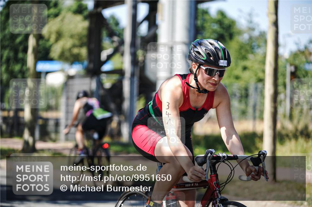 09.08.2026 - GEWOBA Citytriathlon Bremen Michael Burmester http://msf.ph/oto/9951650 09.08.2026 14:19:01 Radfahren 210, 223, 238, 244, 253, 306, 341, 344, 370, 373, 403, 455 meine-sportfotos.de