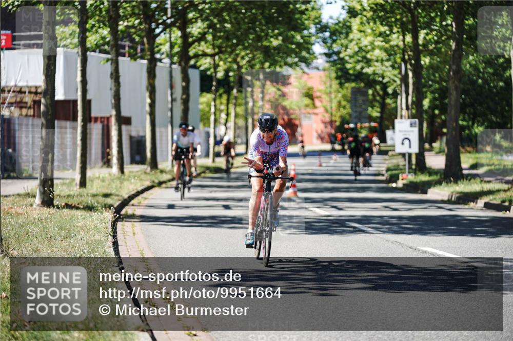 09.08.2026 - GEWOBA Citytriathlon Bremen Michael Burmester http://msf.ph/oto/9951664 09.08.2026 14:19:16 Radfahren 197, 204, 216, 223, 238, 253, 306, 335, 487, 523 meine-sportfotos.de