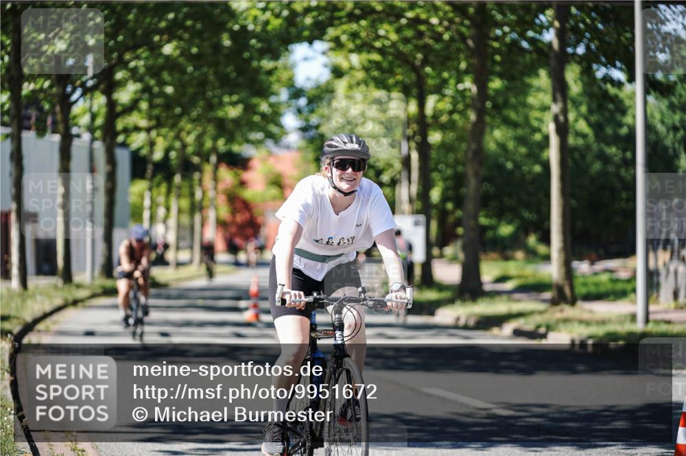 09.08.2026 - GEWOBA Citytriathlon Bremen Michael Burmester http://msf.ph/oto/9951672 09.08.2026 14:19:20 Radfahren 197, 204, 216, 253, 306, 335, 434, 487, 523 meine-sportfotos.de