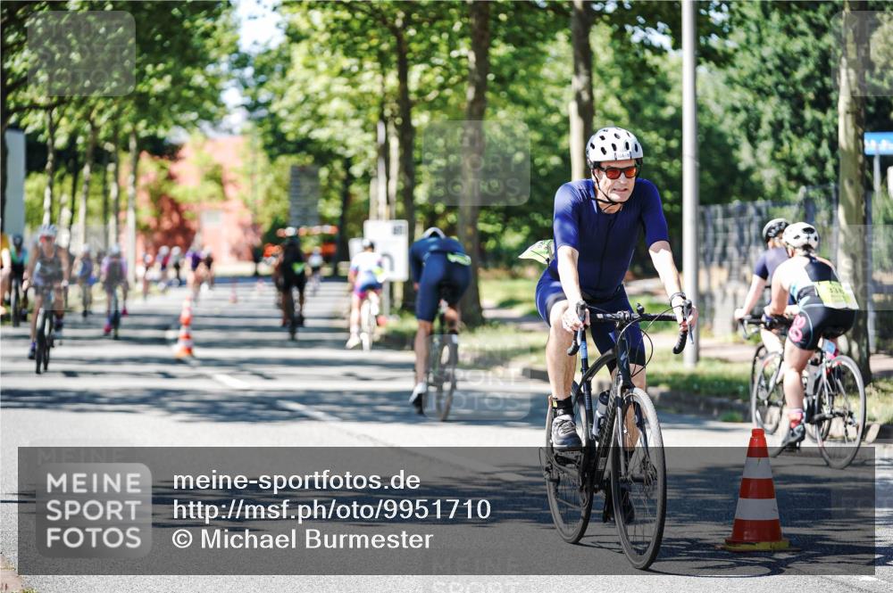 09.08.2026 - GEWOBA Citytriathlon Bremen Michael Burmester http://msf.ph/oto/9951710 09.08.2026 14:19:40 Radfahren 142, 166, 196, 206, 222, 230, 234, 239, 261, 262, 273, 281, 319, 326, 330, 342, 454, 521 meine-sportfotos.de