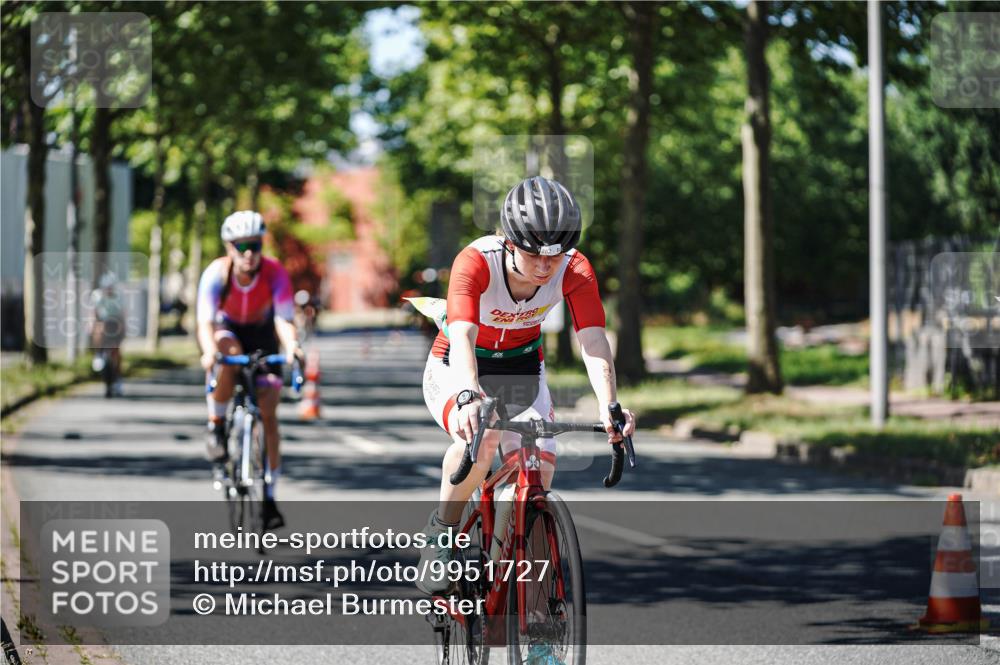 09.08.2026 - GEWOBA Citytriathlon Bremen Michael Burmester http://msf.ph/oto/9951727 09.08.2026 14:19:48 Radfahren 142, 166, 196, 206, 209, 222, 224, 234, 239, 258, 262, 273, 326, 400, 454, 458, 522 meine-sportfotos.de