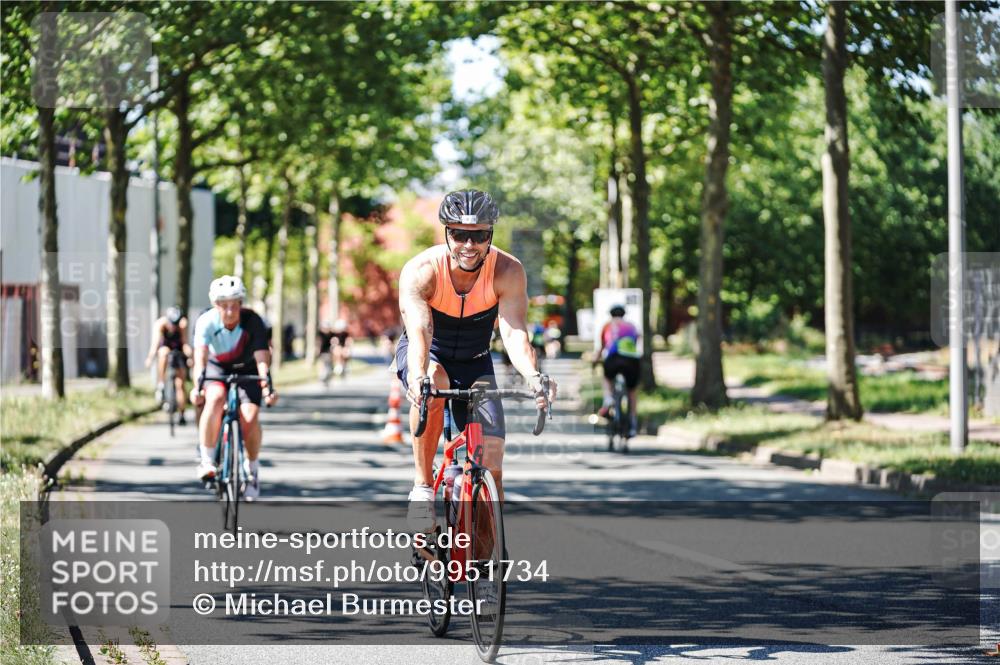 09.08.2026 - GEWOBA Citytriathlon Bremen Michael Burmester http://msf.ph/oto/9951734 09.08.2026 14:19:53 Radfahren 196, 206, 209, 222, 224, 234, 239, 249, 258, 262, 326, 340, 400, 458, 522 meine-sportfotos.de