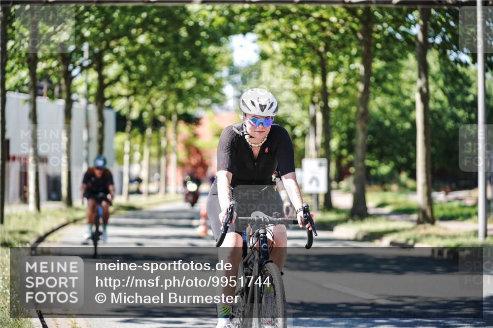 09.08.2026 - GEWOBA Citytriathlon Bremen Michael Burmester http://msf.ph/oto/9951744 09.08.2026 14:19:59 Radfahren 209, 224, 237, 239, 249, 258, 310, 340, 400, 410, 458, 522 meine-sportfotos.de