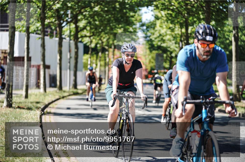 09.08.2026 - GEWOBA Citytriathlon Bremen Michael Burmester http://msf.ph/oto/9951767 09.08.2026 14:20:18 Radfahren 199, 313, 368, 398, 417, 431, 456, 482, 532 meine-sportfotos.de