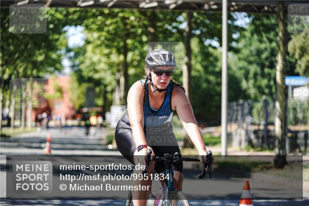 09.08.2026 - GEWOBA Citytriathlon Bremen Michael Burmester http://msf.ph/oto/9951834 09.08.2026 14:21:10 Radfahren 167, 214, 231, 252, 255, 268, 348, 388, 405, 409, 479, 515 meine-sportfotos.de