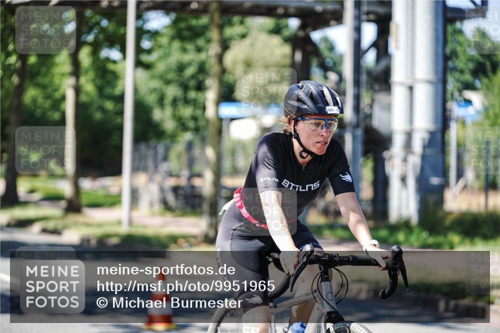 09.08.2026 - GEWOBA Citytriathlon Bremen Michael Burmester http://msf.ph/oto/9951965 09.08.2026 14:23:04 Radfahren 188, 245, 259, 267, 372, 415, 419, 480, 486 meine-sportfotos.de