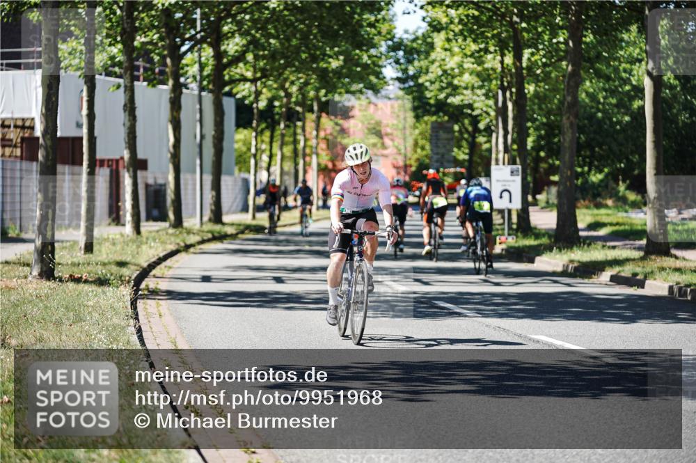 09.08.2026 - GEWOBA Citytriathlon Bremen Michael Burmester http://msf.ph/oto/9951968 09.08.2026 14:23:14 Radfahren 31, 245, 267, 379, 415, 419, 441 meine-sportfotos.de