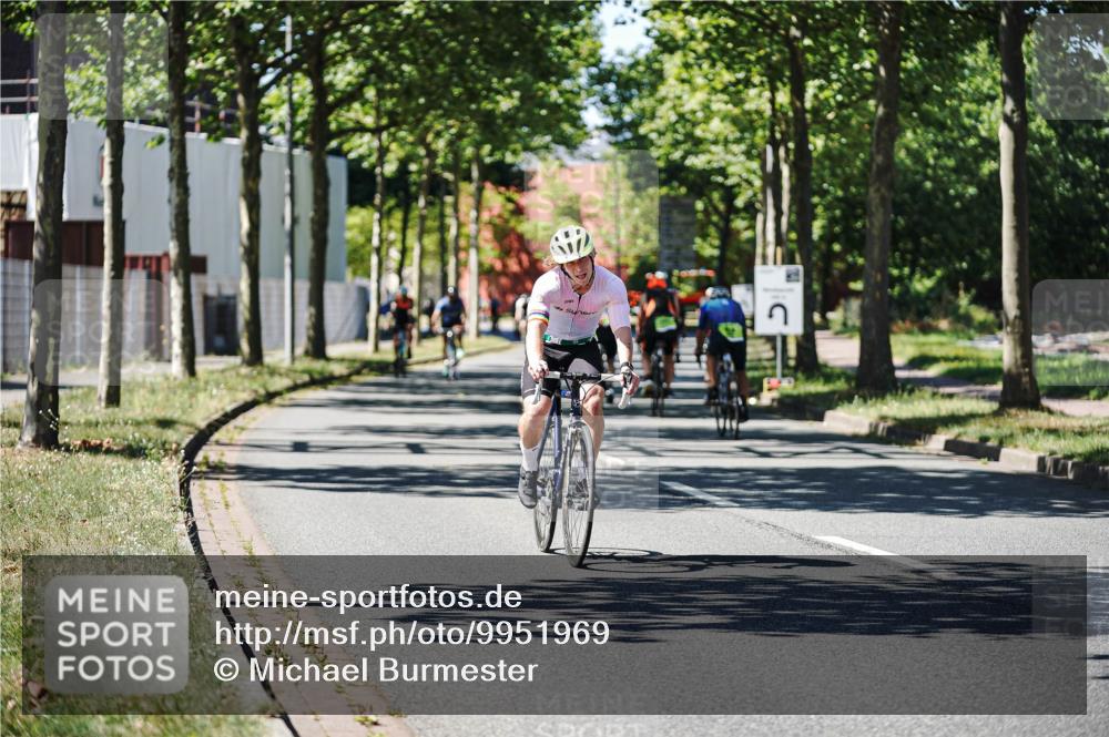 09.08.2026 - GEWOBA Citytriathlon Bremen Michael Burmester http://msf.ph/oto/9951969 09.08.2026 14:23:14 Radfahren 31, 245, 267, 379, 415, 419, 441 meine-sportfotos.de