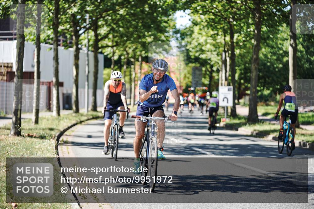 09.08.2026 - GEWOBA Citytriathlon Bremen Michael Burmester http://msf.ph/oto/9951972 09.08.2026 14:23:19 Radfahren 31, 375, 379, 441, 463 meine-sportfotos.de