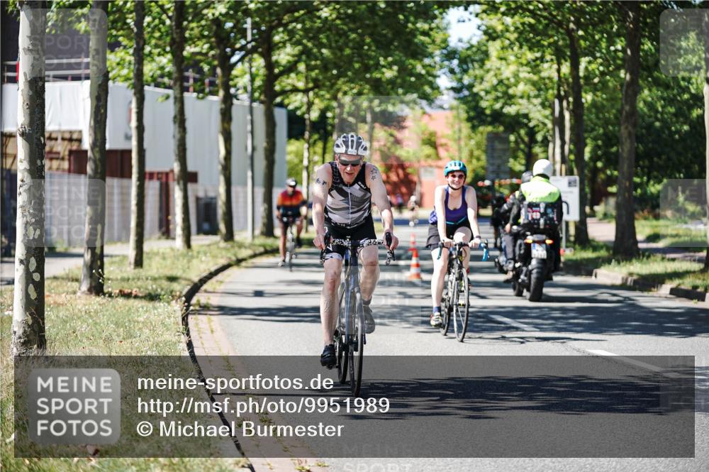 09.08.2026 - GEWOBA Citytriathlon Bremen Michael Burmester http://msf.ph/oto/9951989 09.08.2026 14:23:28 Radfahren 31, 318, 375, 379, 424, 426, 441, 463, 467 meine-sportfotos.de