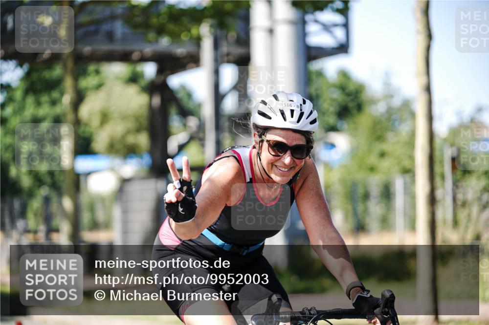 09.08.2026 - GEWOBA Citytriathlon Bremen Michael Burmester http://msf.ph/oto/9952003 09.08.2026 14:23:41 Radfahren 248, 318, 332, 426, 435, 467, 489, 494, 516 meine-sportfotos.de
