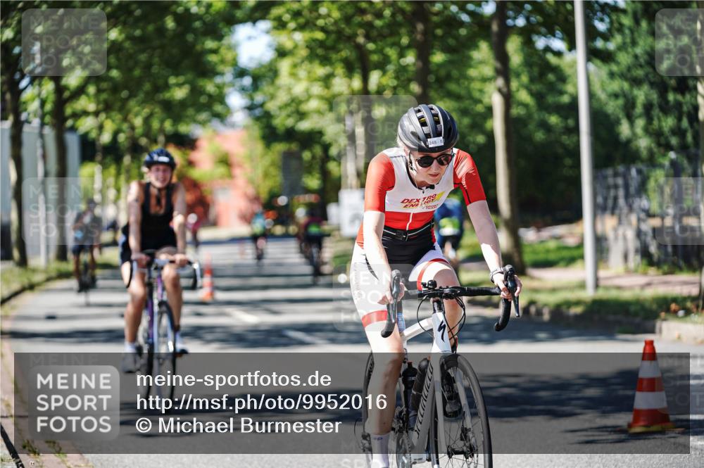 09.08.2026 - GEWOBA Citytriathlon Bremen Michael Burmester http://msf.ph/oto/9952016 09.08.2026 14:23:50 Radfahren 246, 248, 332, 430, 435, 465, 471, 472, 489, 494, 516 meine-sportfotos.de