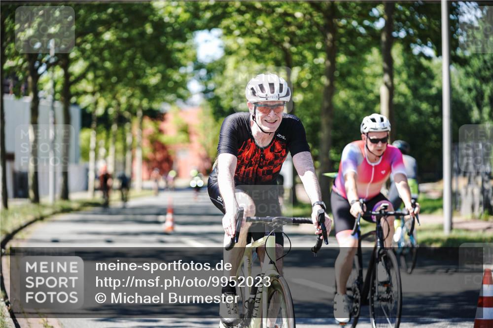 09.08.2026 - GEWOBA Citytriathlon Bremen Michael Burmester http://msf.ph/oto/9952023 09.08.2026 14:23:58 Radfahren 55, 246, 248, 315, 430, 465, 468, 471, 472, 478, 494 meine-sportfotos.de