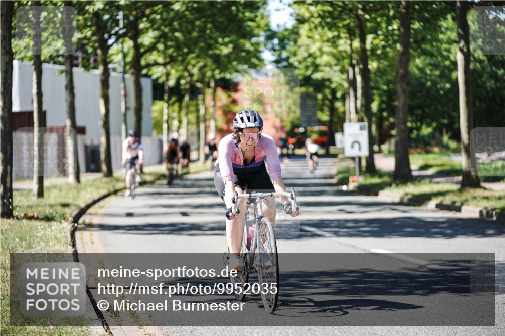 09.08.2026 - GEWOBA Citytriathlon Bremen Michael Burmester http://msf.ph/oto/9952035 09.08.2026 14:24:12 Radfahren 55, 315, 361, 436, 468, 478, 495, 502 meine-sportfotos.de