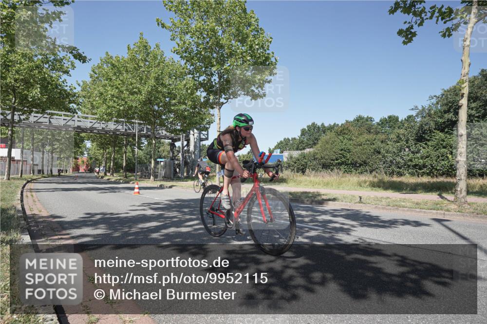 09.08.2026 - GEWOBA Citytriathlon Bremen Michael Burmester http://msf.ph/oto/9952115 09.08.2026 13:17:23 Radfahren 931, 1109 meine-sportfotos.de