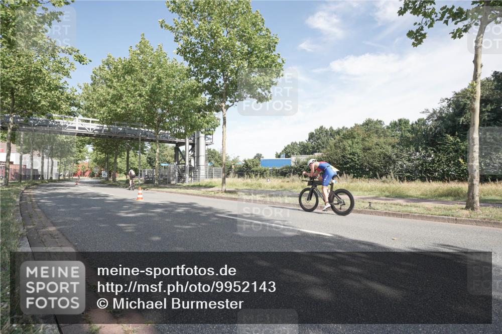 09.08.2026 - GEWOBA Citytriathlon Bremen Michael Burmester http://msf.ph/oto/9952143 09.08.2026 10:17:53 Radfahren  meine-sportfotos.de