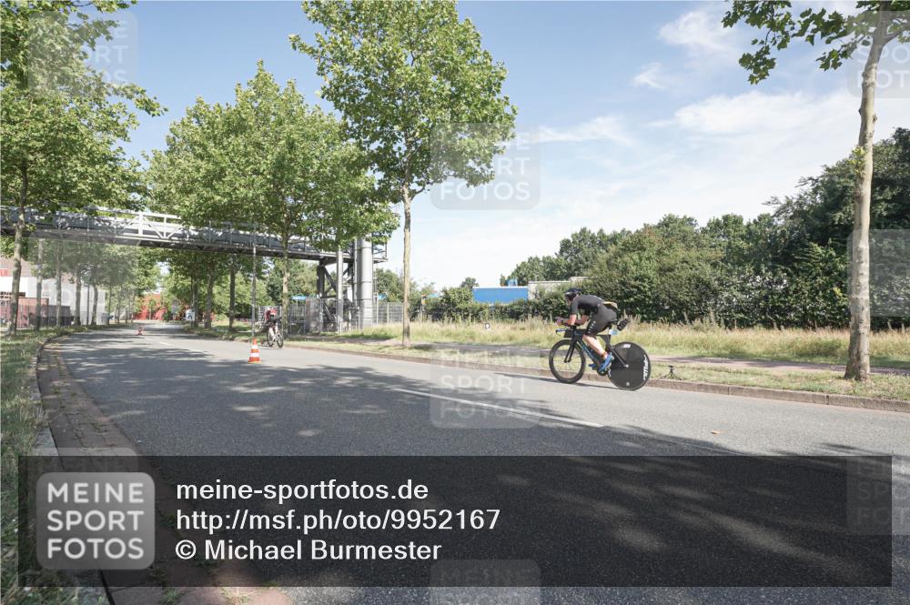 09.08.2026 - GEWOBA Citytriathlon Bremen Michael Burmester http://msf.ph/oto/9952167 09.08.2026 10:20:56 Radfahren  meine-sportfotos.de