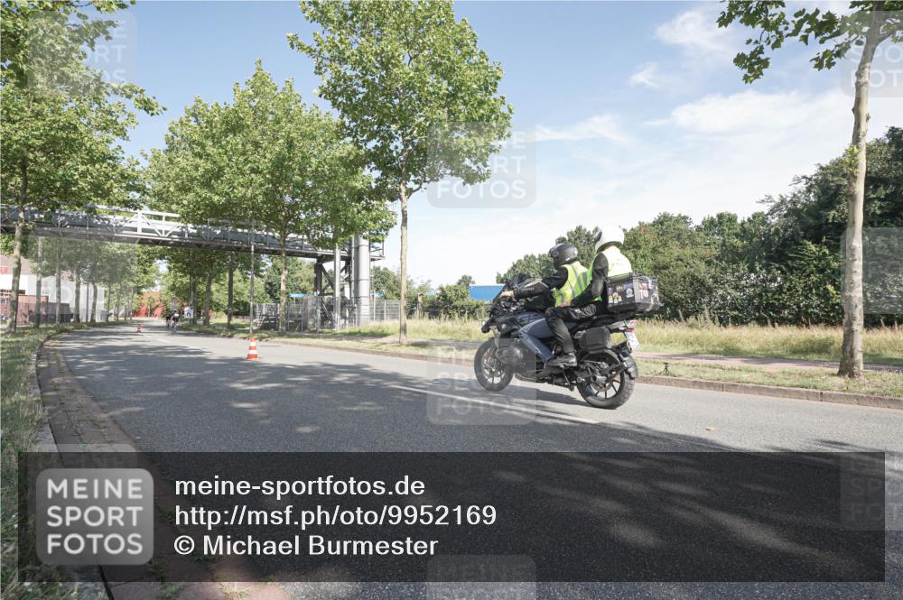 09.08.2026 - GEWOBA Citytriathlon Bremen Michael Burmester http://msf.ph/oto/9952169 09.08.2026 10:20:59 Radfahren  meine-sportfotos.de