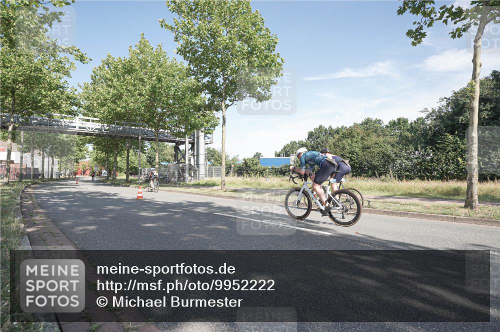 09.08.2026 - GEWOBA Citytriathlon Bremen Michael Burmester http://msf.ph/oto/9952222 09.08.2026 10:24:37 Radfahren 291, 297, 393 meine-sportfotos.de