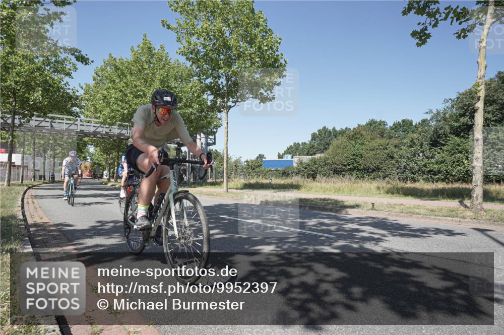 09.08.2026 - GEWOBA Citytriathlon Bremen Michael Burmester http://msf.ph/oto/9952397 09.08.2026 13:25:05 Radfahren 681, 738, 768, 969, 1152 meine-sportfotos.de