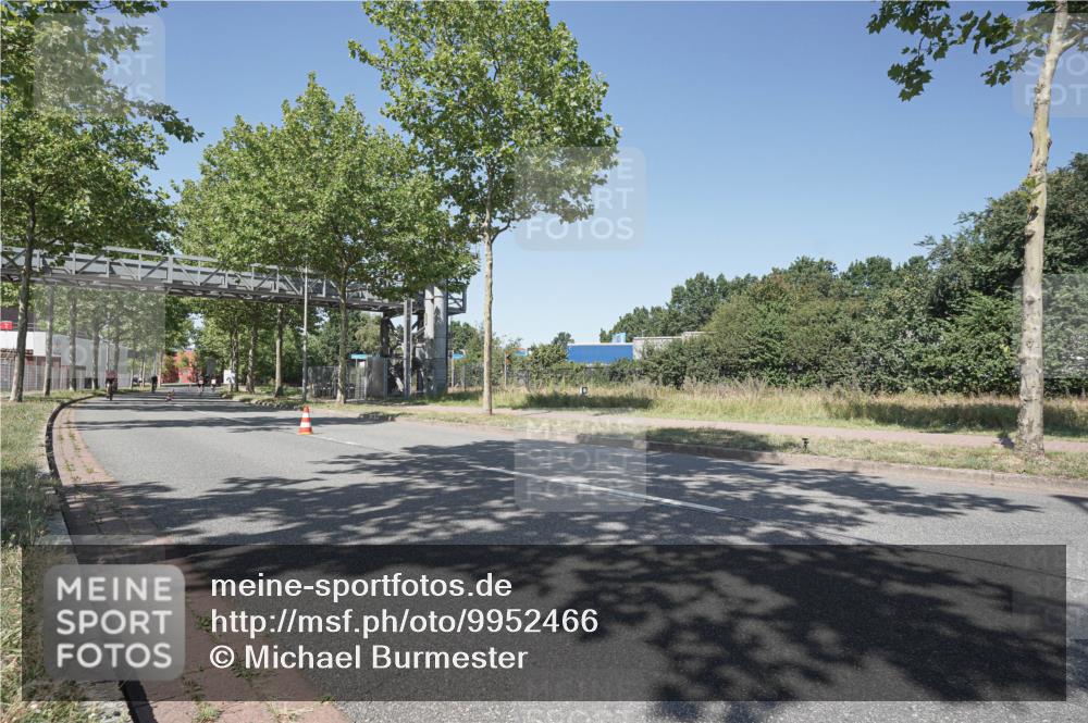 09.08.2026 - GEWOBA Citytriathlon Bremen Michael Burmester http://msf.ph/oto/9952466 09.08.2026 13:29:33 Radfahren 799, 947, 999 meine-sportfotos.de