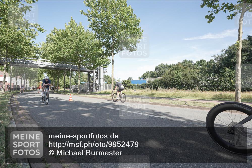 09.08.2026 - GEWOBA Citytriathlon Bremen Michael Burmester http://msf.ph/oto/9952479 09.08.2026 10:29:43 Radfahren 231, 289, 295, 298, 300, 312, 328, 363, 364, 379, 403, 406, 479 meine-sportfotos.de