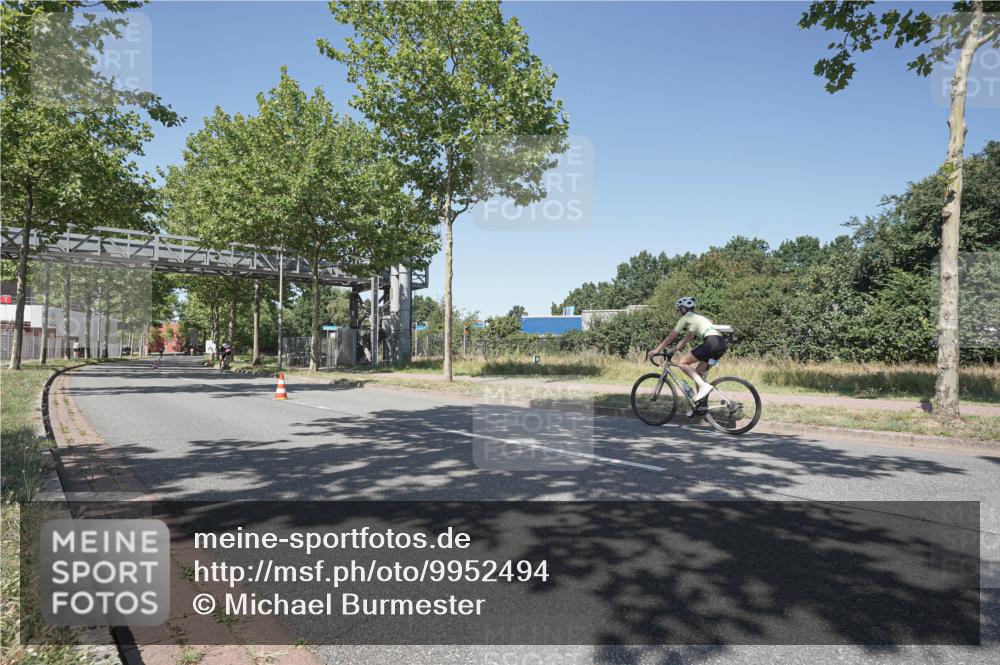 09.08.2026 - GEWOBA Citytriathlon Bremen Michael Burmester http://msf.ph/oto/9952494 09.08.2026 13:31:15 Radfahren 899 meine-sportfotos.de