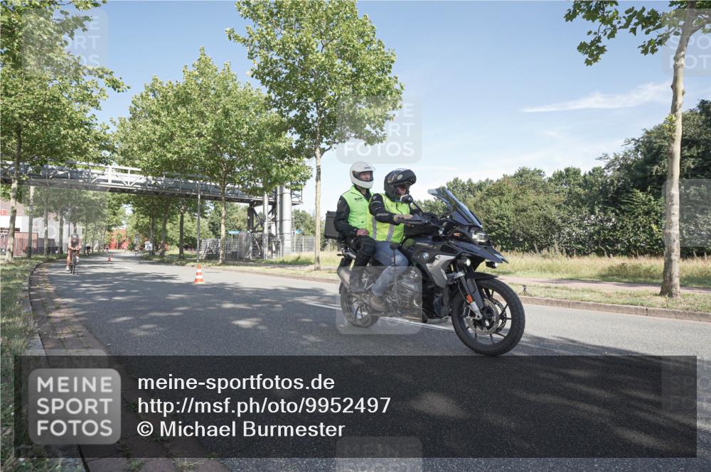 09.08.2026 - GEWOBA Citytriathlon Bremen Michael Burmester http://msf.ph/oto/9952497 09.08.2026 10:30:00 Radfahren 289, 313, 366, 388, 406, 479, 516, 528 meine-sportfotos.de
