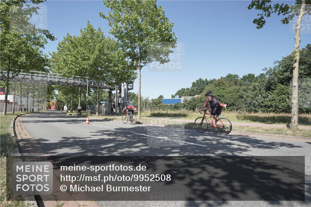 09.08.2026 - GEWOBA Citytriathlon Bremen Michael Burmester http://msf.ph/oto/9952508 09.08.2026 13:31:42 Radfahren 964 meine-sportfotos.de