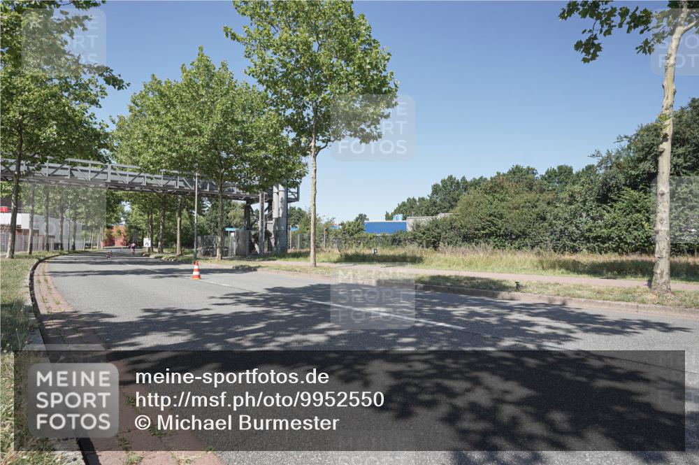 09.08.2026 - GEWOBA Citytriathlon Bremen Michael Burmester http://msf.ph/oto/9952550 09.08.2026 13:35:08 Radfahren  meine-sportfotos.de