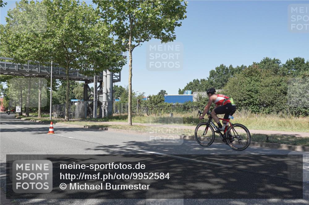09.08.2026 - GEWOBA Citytriathlon Bremen Michael Burmester http://msf.ph/oto/9952584 09.08.2026 14:04:28 Radfahren  meine-sportfotos.de