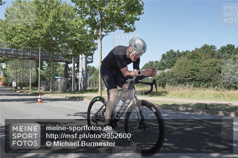 09.08.2026 - GEWOBA Citytriathlon Bremen Michael Burmester http://msf.ph/oto/9952600 09.08.2026 14:05:58 Radfahren 30 meine-sportfotos.de
