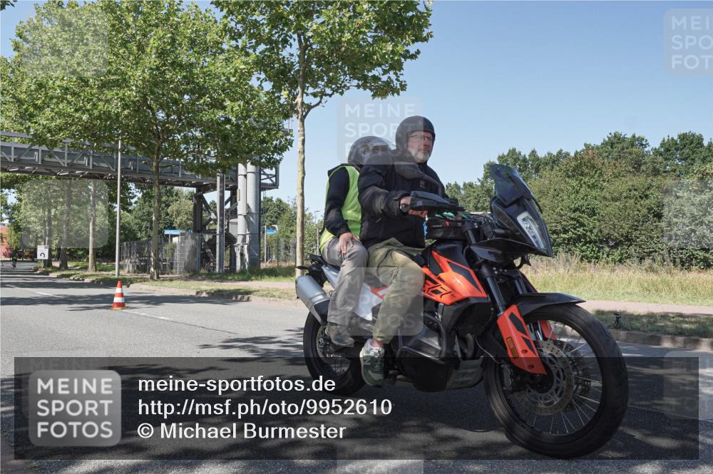09.08.2026 - GEWOBA Citytriathlon Bremen Michael Burmester http://msf.ph/oto/9952610 09.08.2026 14:07:00 Radfahren 188 meine-sportfotos.de