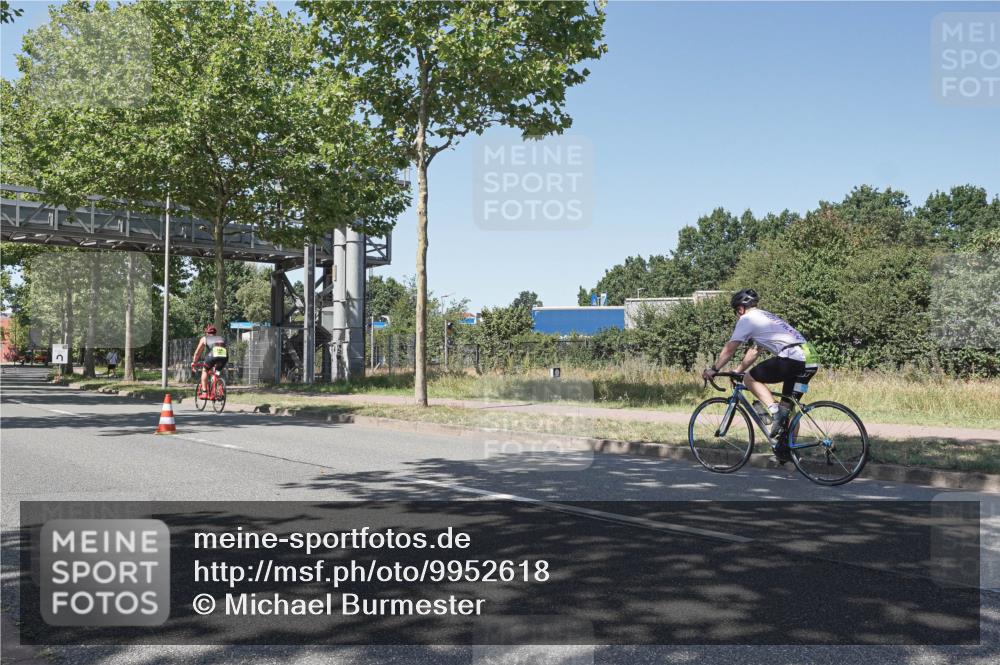 09.08.2026 - GEWOBA Citytriathlon Bremen Michael Burmester http://msf.ph/oto/9952618 09.08.2026 14:07:22 Radfahren  meine-sportfotos.de