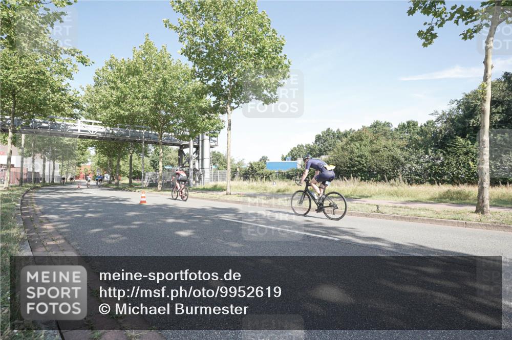09.08.2026 - GEWOBA Citytriathlon Bremen Michael Burmester http://msf.ph/oto/9952619 09.08.2026 10:31:53 Radfahren 25, 337, 344, 443, 481, 482, 489 meine-sportfotos.de