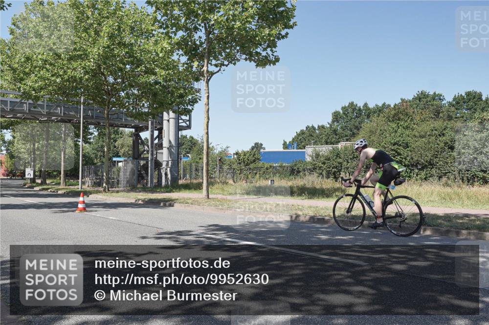 09.08.2026 - GEWOBA Citytriathlon Bremen Michael Burmester http://msf.ph/oto/9952630 09.08.2026 14:08:02 Radfahren 160, 184 meine-sportfotos.de