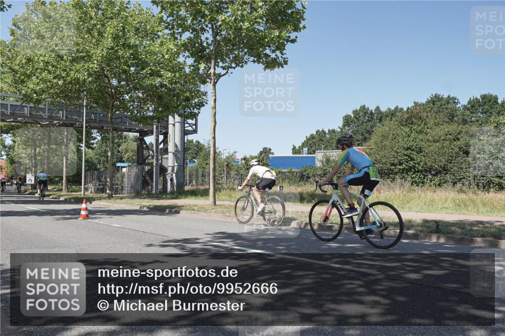 09.08.2026 - GEWOBA Citytriathlon Bremen Michael Burmester http://msf.ph/oto/9952666 09.08.2026 14:08:45 Radfahren 59 meine-sportfotos.de