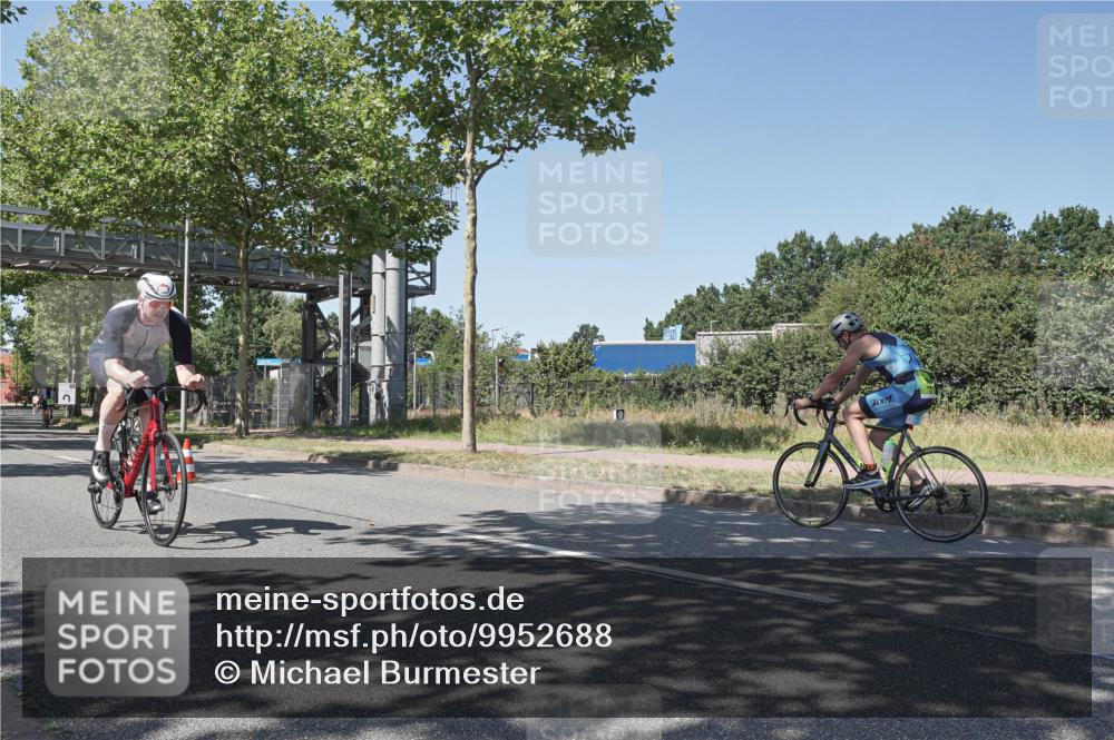 09.08.2026 - GEWOBA Citytriathlon Bremen Michael Burmester http://msf.ph/oto/9952688 09.08.2026 14:09:20 Radfahren 15, 78, 140, 141, 168, 170, 181, 185, 187, 189 meine-sportfotos.de