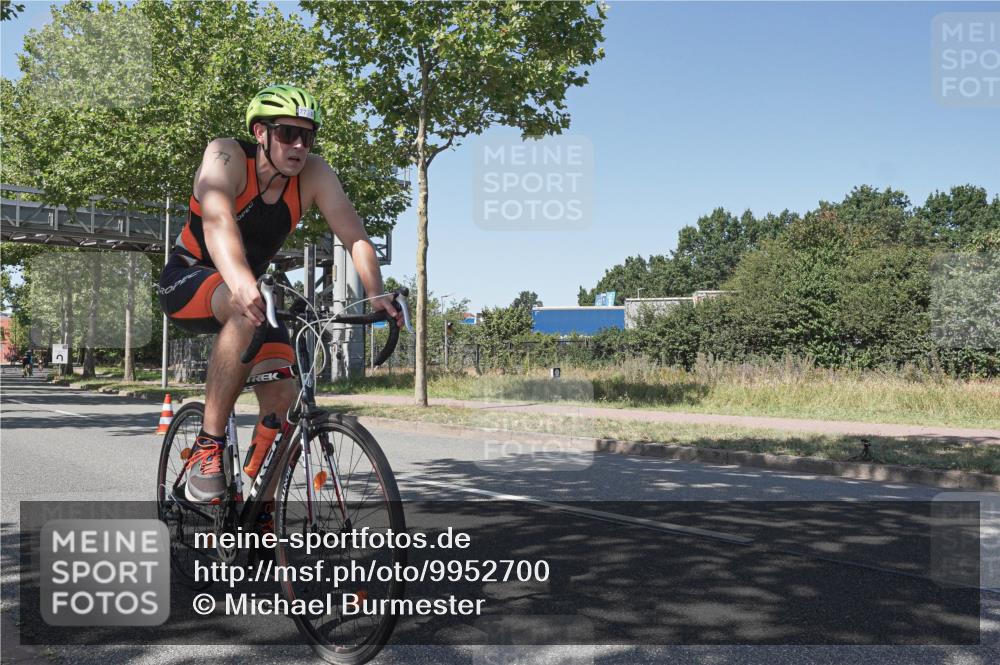 09.08.2026 - GEWOBA Citytriathlon Bremen Michael Burmester http://msf.ph/oto/9952700 09.08.2026 14:09:28 Radfahren 15, 29, 77, 78, 140, 141, 164, 168, 170, 178, 181, 185, 187, 189 meine-sportfotos.de